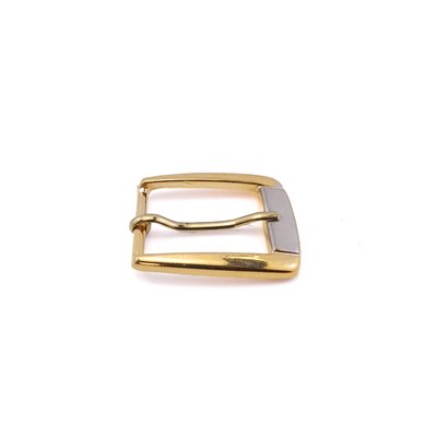 Boucle simple 1'', dorée.