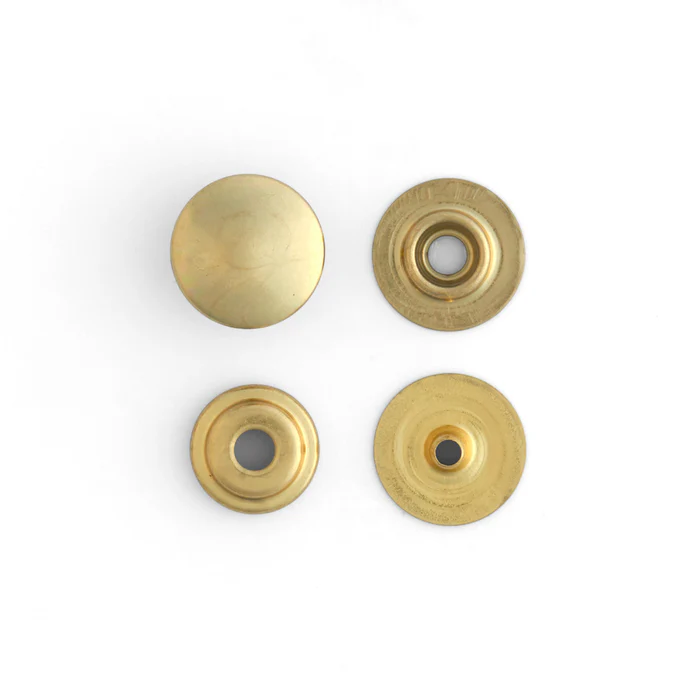 Line 20 snap fasteners, 3/16 brass plated post.
