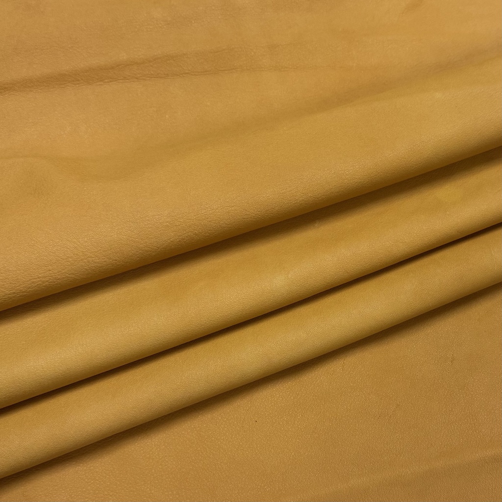 Deercow natural cowhide, Autumn Tan. GRADE 1.