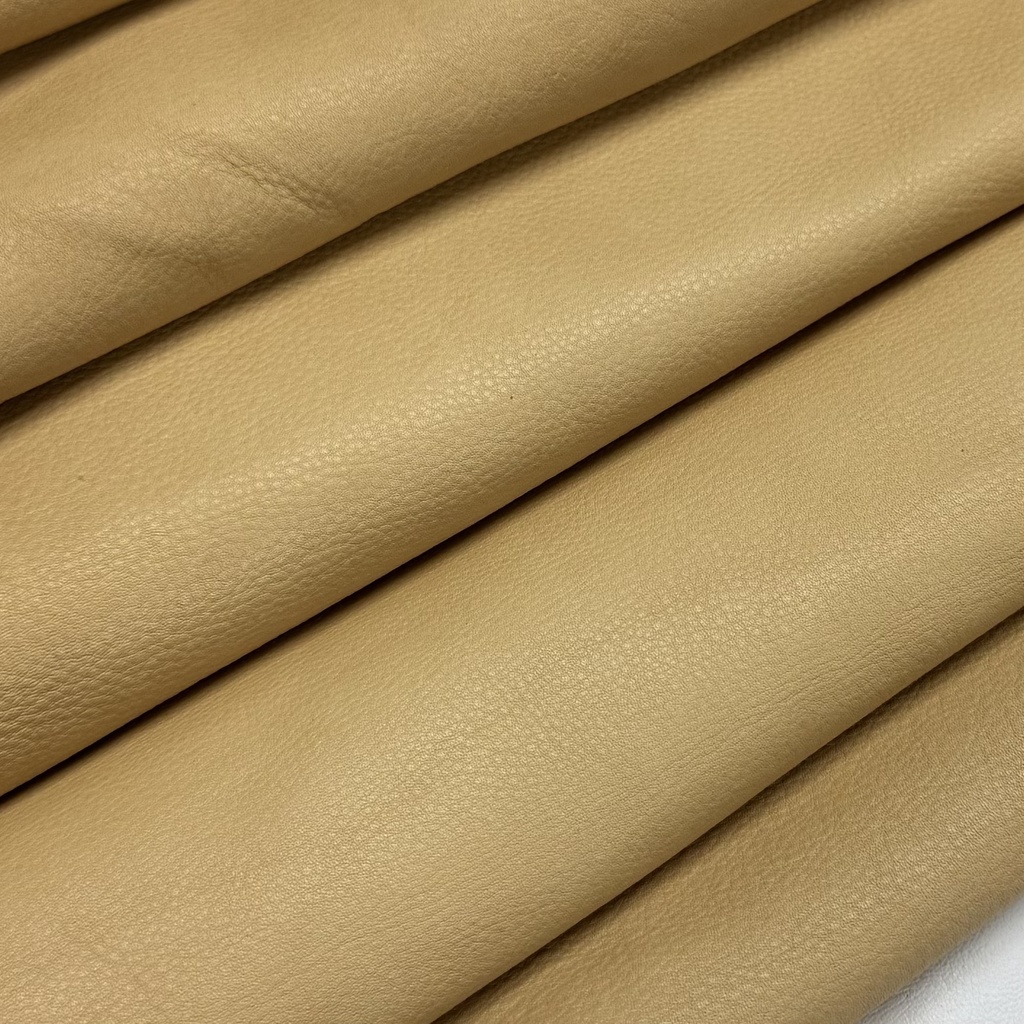 Cuir de Vache Naturel Deercow, Crème. Grade A.