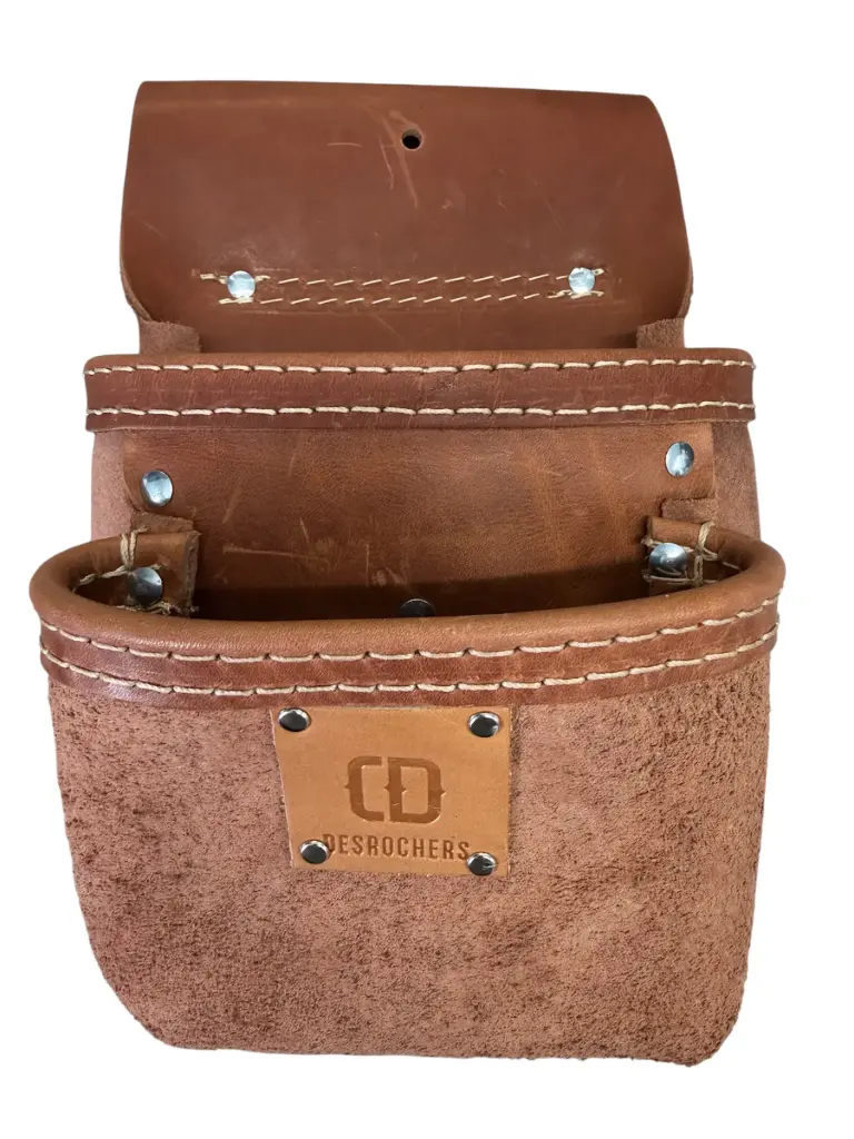 Nail Pouch DM 347A, Tan.