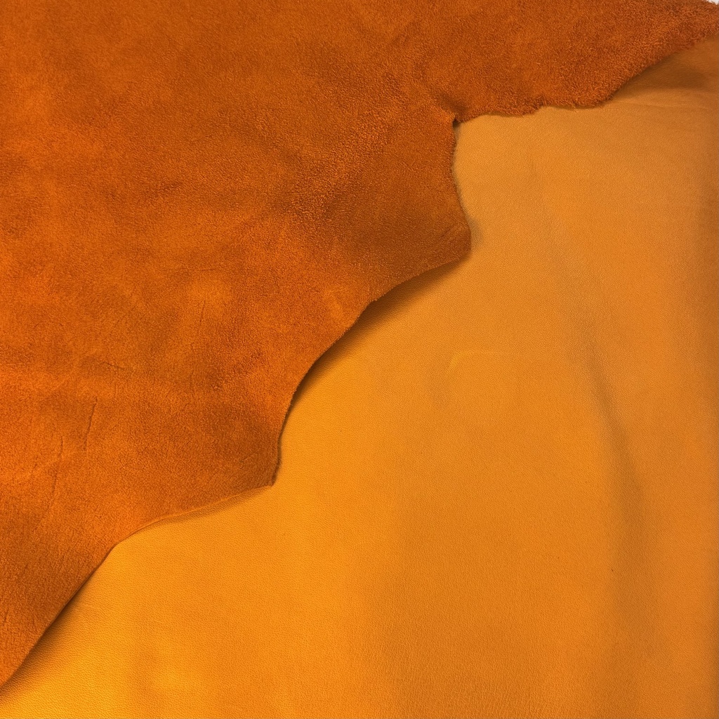 Natural Autum Gold Naked Plushed Leather. A Grade.