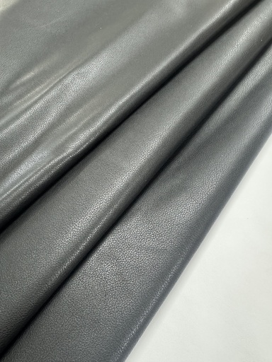 [VM7] Ice Proof Black Leather.