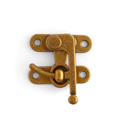 [1306-02] Medium bag clasp 1.5 x1.25 ant. brass 